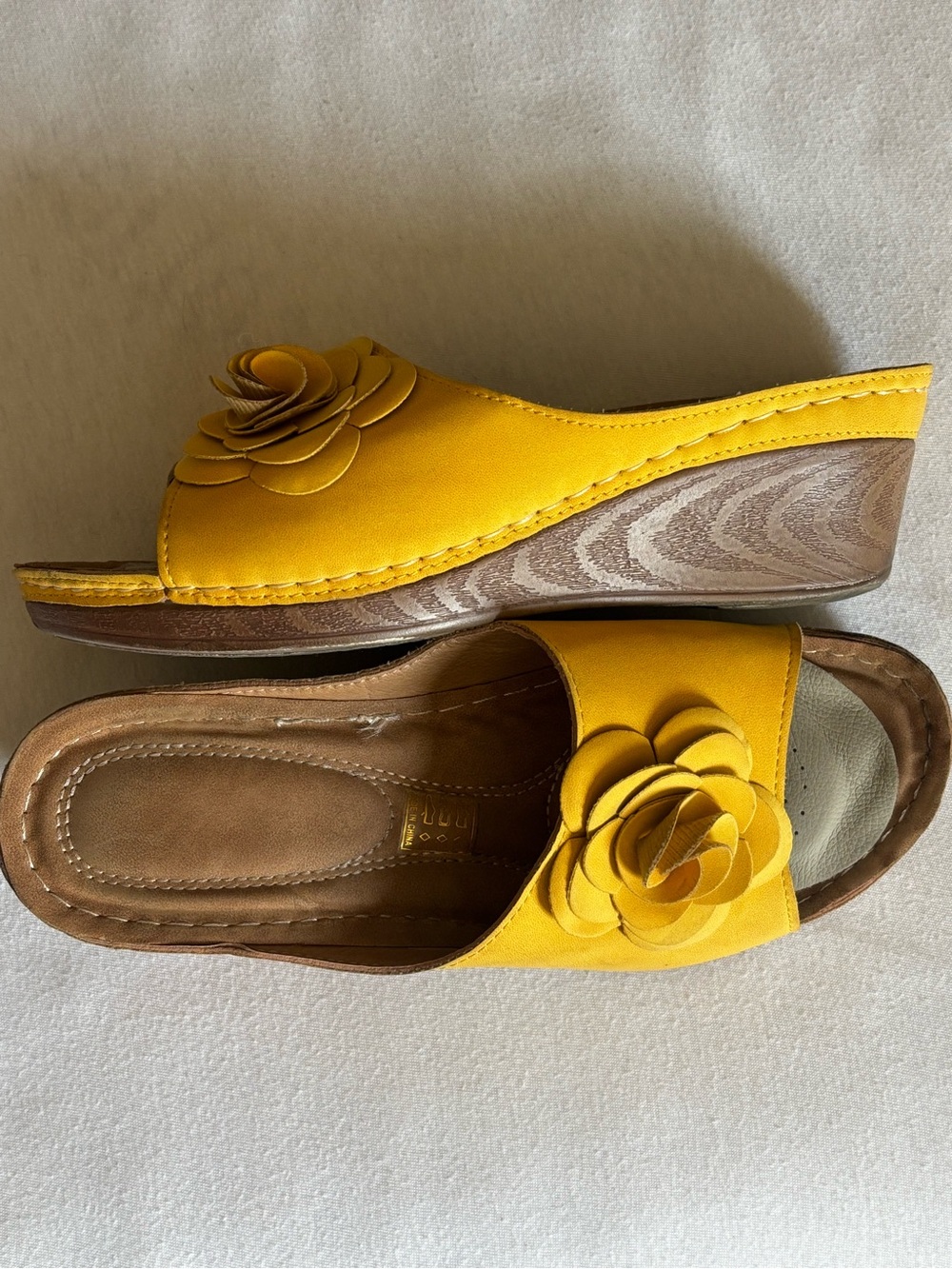 GC Shoes Tokyo floral wedge sandals Yellow Floral Slide Wedge Sandals